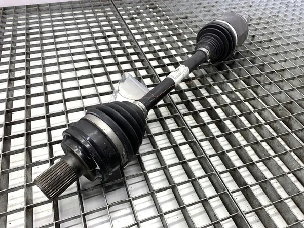 Eixo de transmissão dianteiro esquerdo Mercedes GLE A1673308501 image 2