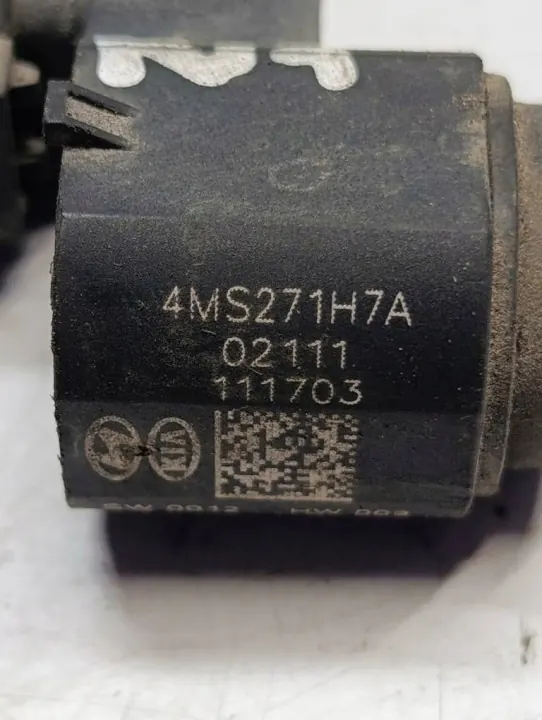 Parkkitutka OEM 4MS271H7AS6 KIA Sportage III:lle image 5