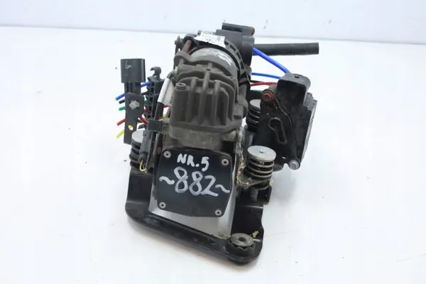 Compresseur de suspension BMW OEM 6884682 image 3