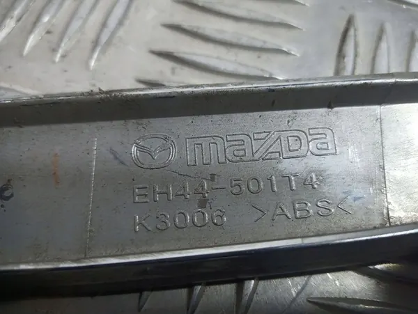 Framstötfångartrim Mazda CX-7 image 3