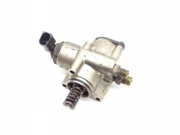 Korkeapainepumppu Audi S4 B8 S5 8T 4.2 FSI 079127026F image 2