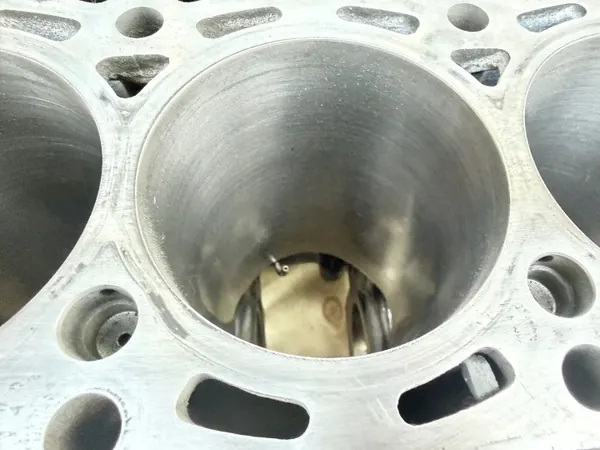 Moottorilohko OEM 9804424285588qqdd Fordille image 8