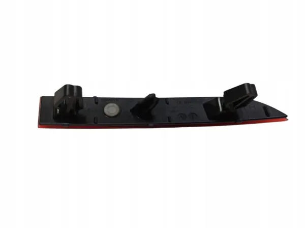 Reflector izquierdo parachoques trasero OEM 8W0945105AC Audi A4 B9 image 7