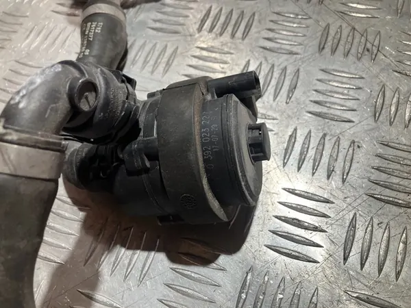 Vesipumppuletku BMW X1 F48 2.0i OEM 7617377 image 2