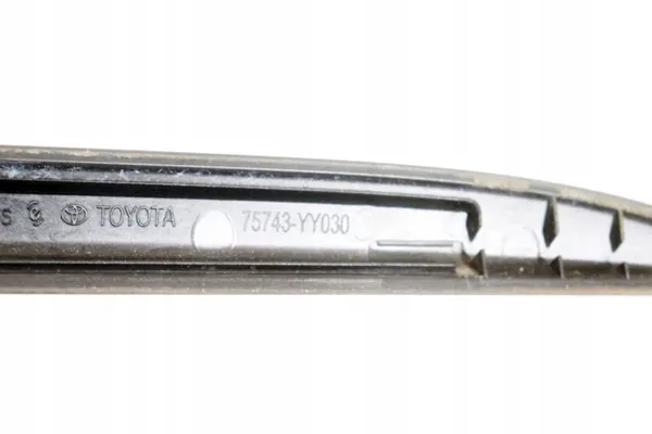 Ensemble de moulage de porte E21 TS Sedan Noir Toyota OE image 6