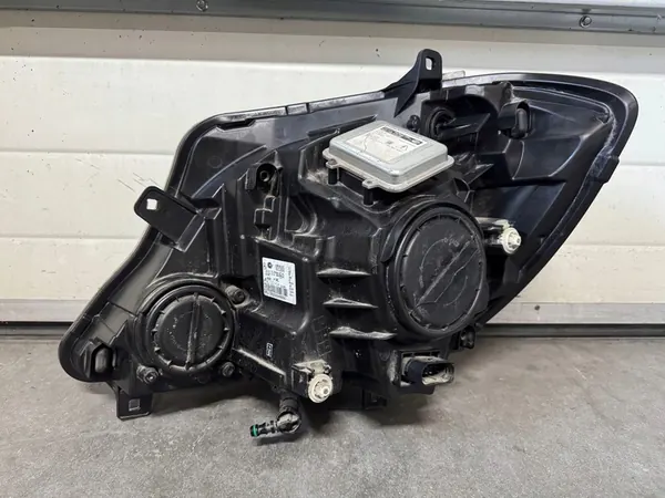 Rechter bi-xenonlamp Mercedes Sprinter W 906 A9068203261 image 3