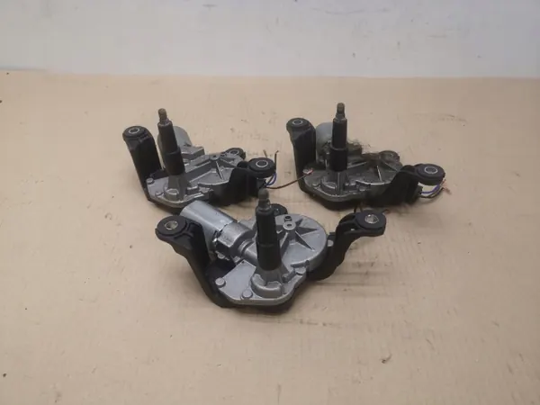 OEM 13105981 pyyhkijämoottori Opel Astra H:lle image 3