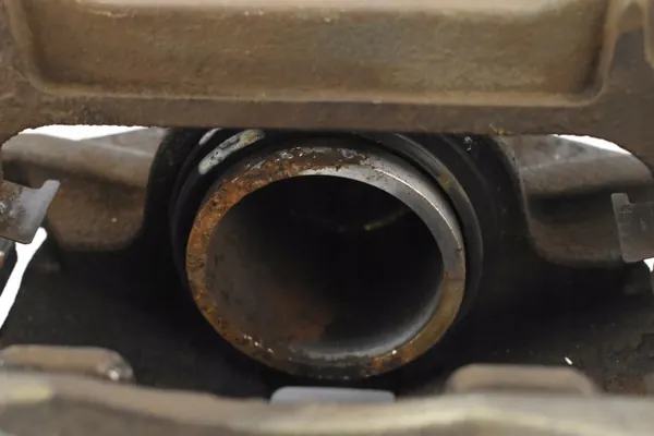 Rechter Vorderbremszylinder CEED III XCEED I30 III PROCEED III 58130G4100 image 4