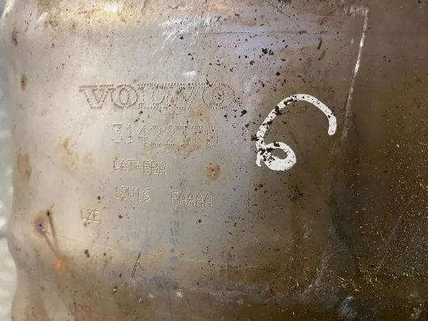 Volvo XC90 2018 Diesel DPF-filter OEM 31422370 image 3