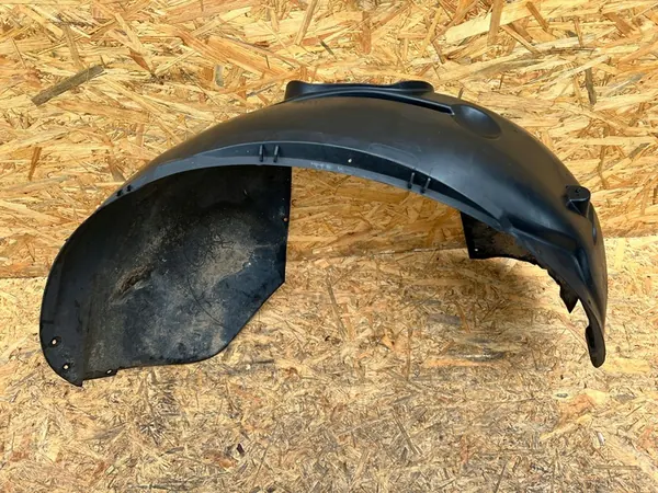 VOLVO S40 V50 Front Right Wheel Arch OEM 30678144 image 6