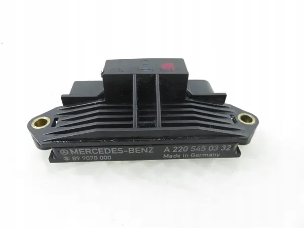 Mercedes Glühkerzenrelais OEM 2205450332 Gebraucht image 5