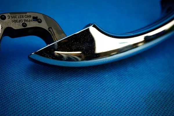 Vasen ulko-ovikahva LED Audi A6 A8 4H0837205C image 2