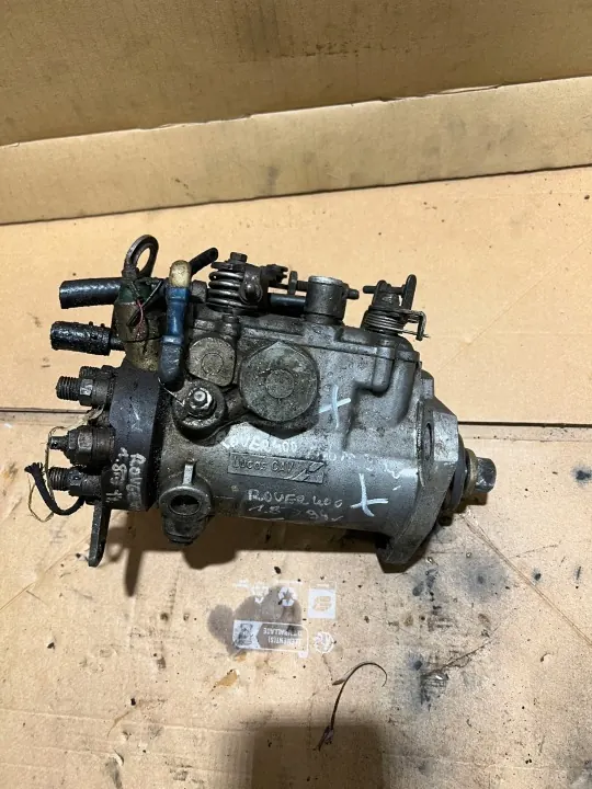 Bomba de inyección usada OEM mefjuuu para Volvo 340 1.6D image 7
