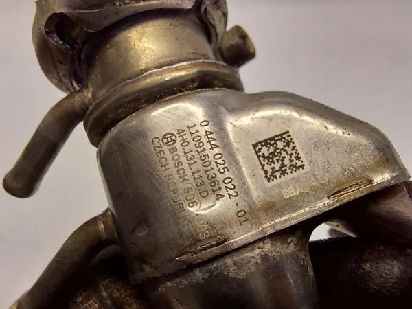 PORSCHE MACAN S 3.0 TDI AdBlue Injektor 4H0131113D image 3