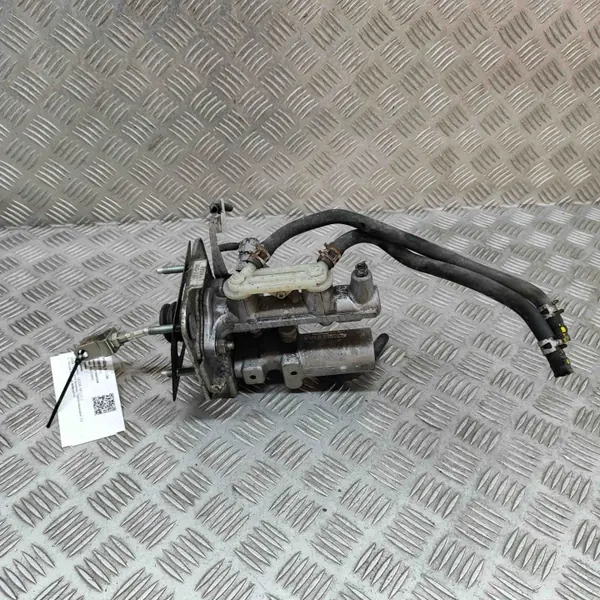 Remcilinder OEM 4720748080 voor Lexus RX 2013 image 3