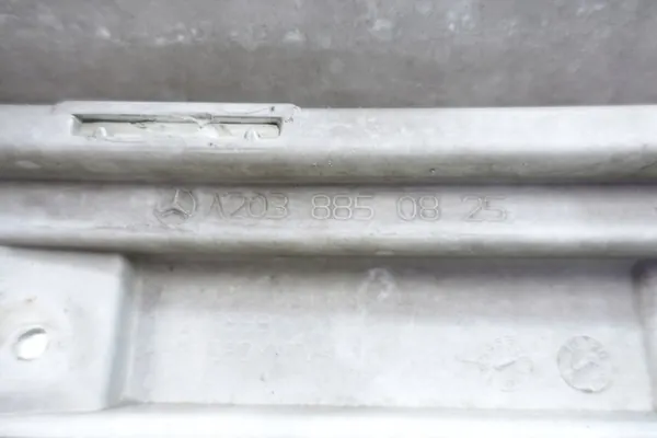 Parachoques trasero Mercedes W203 C A2038850825 image 10