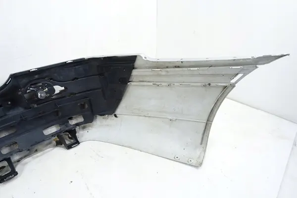 Parachoques trasero Mercedes W203 C A2038850825 image 8