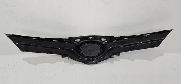 Toyota Yaris III Front Grille 14-17 OEM 53111-0D810 image 10