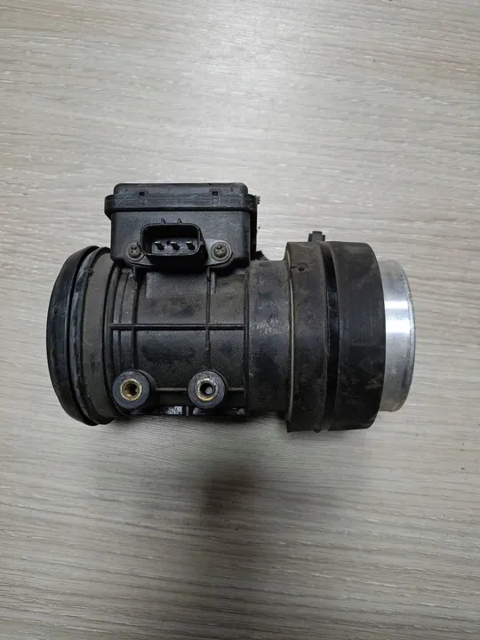 Luchtmassameter Mazda 626 E5T51071 image 2