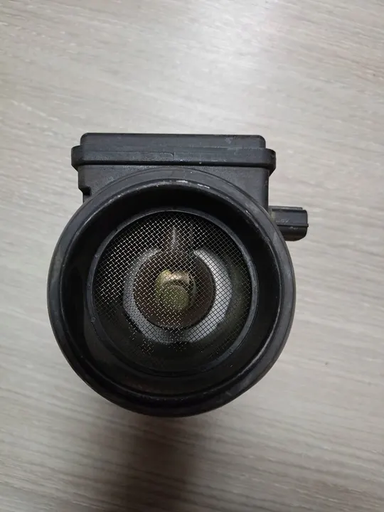 Luchtmassameter Mazda 626 E5T51071 image 3