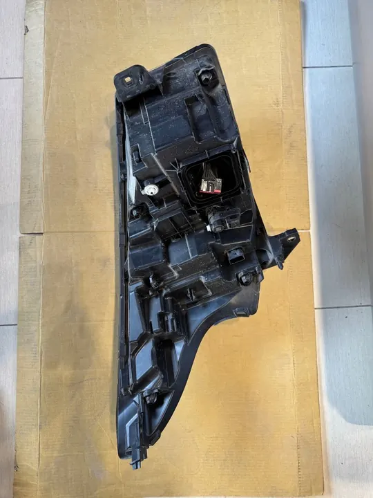RENAULT DACIA VASEN HEIJASTIN OEM 260602422R image 3