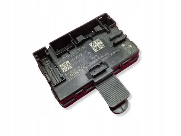 Módulo de puerta izquierda delantera Audi e-tron 2023 OEM 4M0959593N image 2