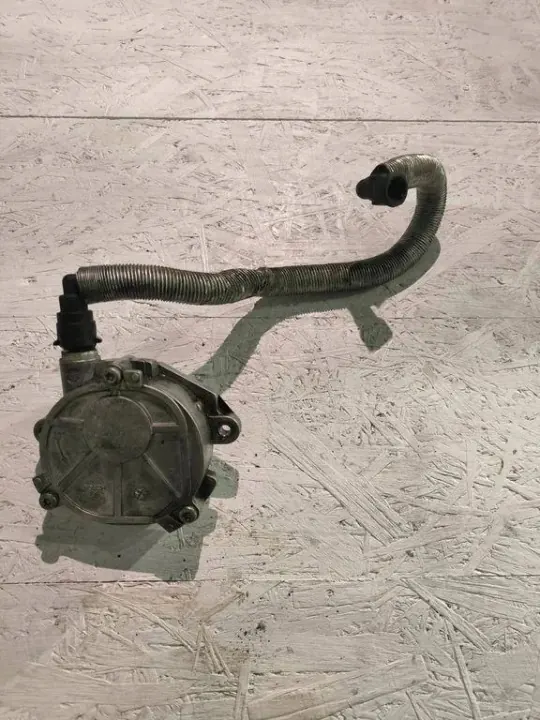 Mercedes-Benz vacuümpomp OEM A2712301665 image 3