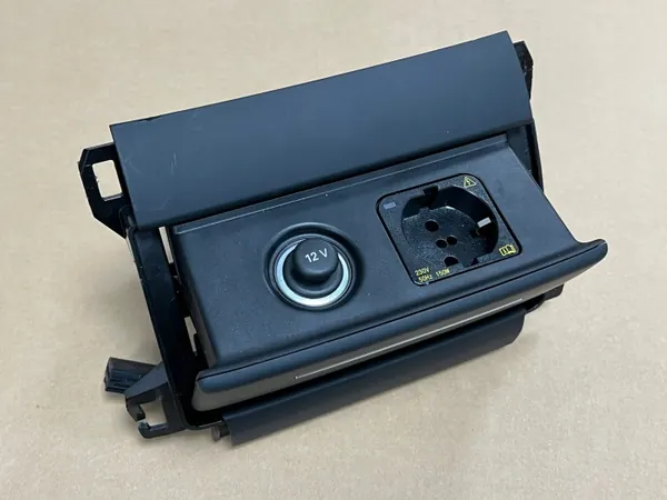 Audi A8 D5 omvandlaruttag OEM 4N0907155 image 2