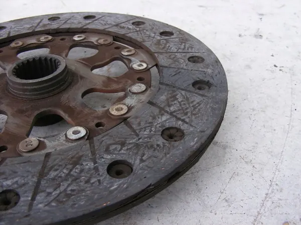 Kytkinlevy LUK BMW E60 520i 525i E46 320i 325i M54 image 7