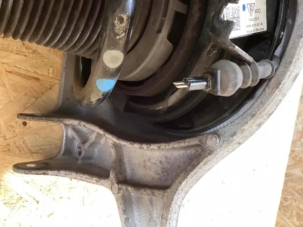 Parti di sospensione anteriore PORSCHE MACAN 95B 2.97L diesel 95B413031G image 4