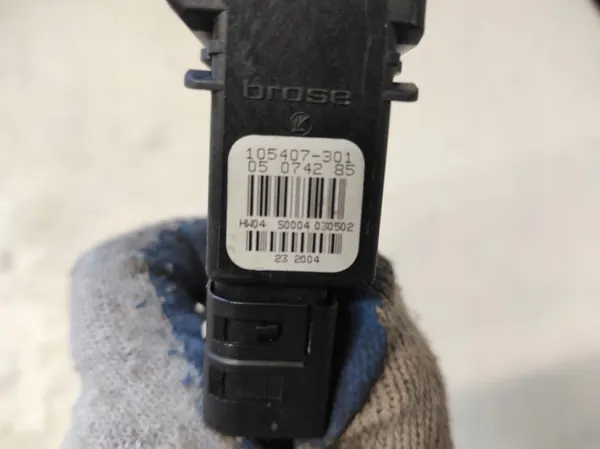 Régulateur de vitre arrière droit VW PASSAT B5 Lift OEM image 4