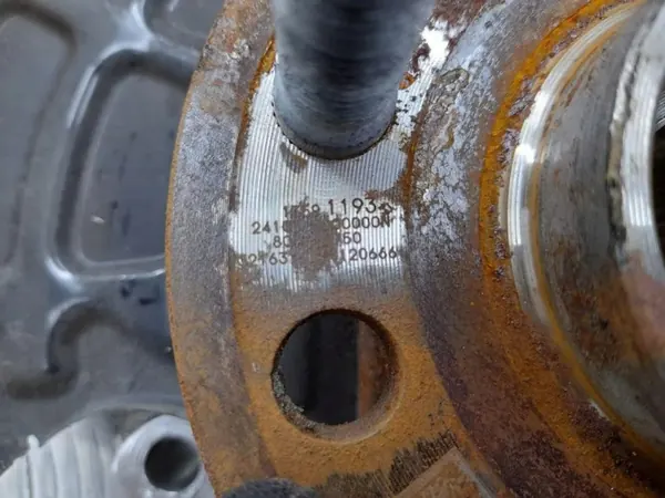 OEM 13591193 Bakre Höger Hjullager & Nav image 4