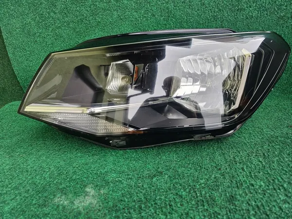 VW Caddy Etuvasen Lamppu 2K1941015A image 4