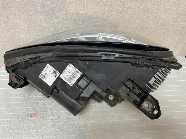 Rechter voorlamp MERCEDES GLA W156 X156 BI XENON A1569061800 image 5
