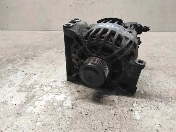 MERCEDES B W245 2.0 T Vaihtovirtageneraattori A2661541302 image 2