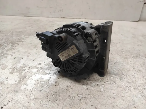 MERCEDES B W245 2.0 T Vaihtovirtageneraattori A2661541302 image 4