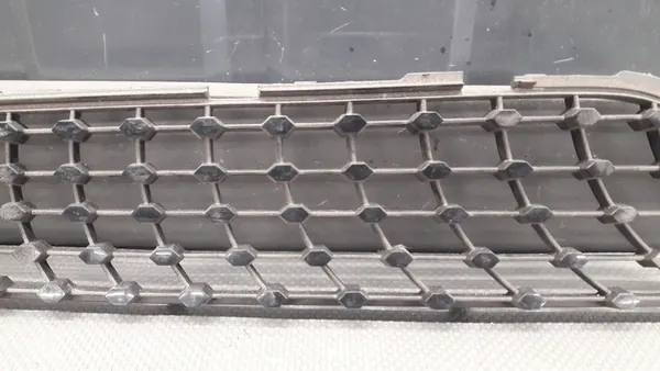 Grille de pare-chocs Mercedes W253 GLC A2538880300 image 3