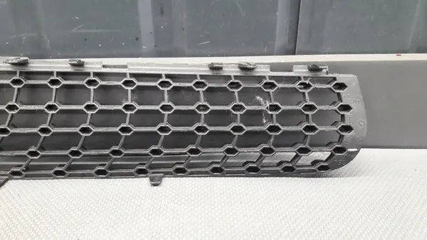 Grille de pare-chocs Mercedes W253 GLC A2538880300 image 8
