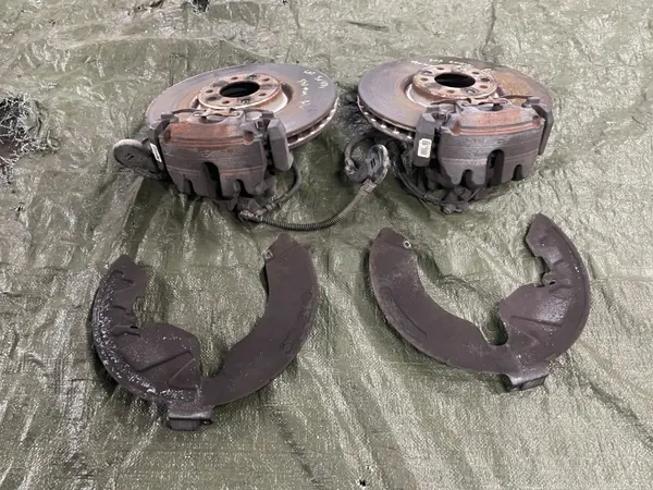 Peugeot 407 Coupé 3.0 HDI etujarrurattaat OEM image 7