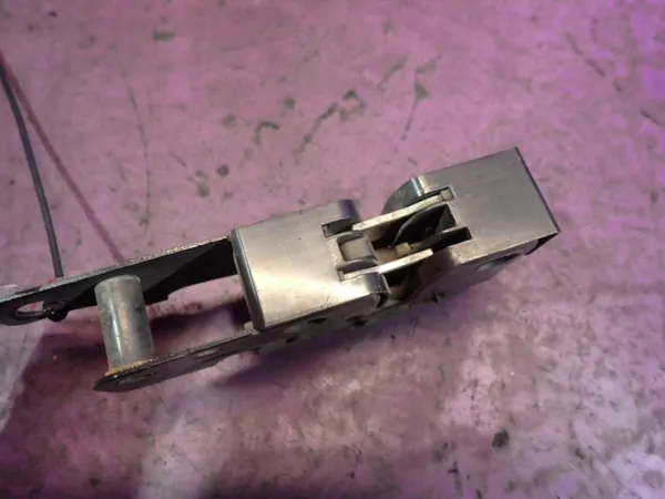 Fecho capô Audi A3 8P OEM Zawada-382211- Usado image 6