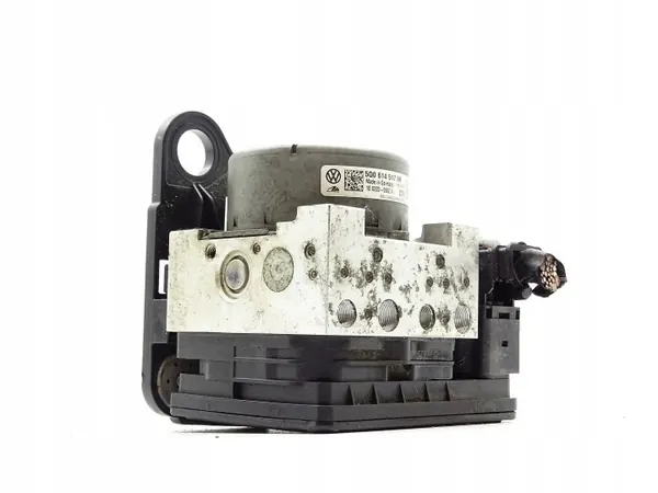 Pompe ABS OEM 5Q0614517AR pour Audi A3 Golf VII image 2