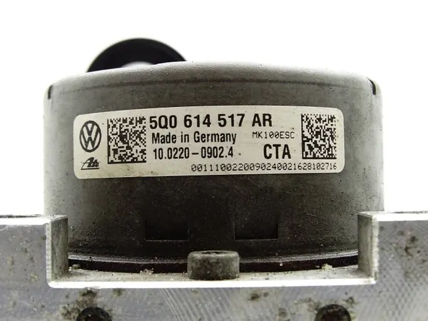 Pompe ABS OEM 5Q0614517AR pour Audi A3 Golf VII image 6