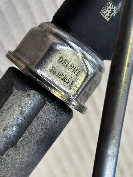 Mercedes-Benz Sprinter W906 2010 Inyector de combustible image 2