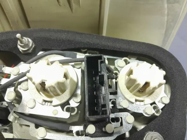 BMW X5 E70 Luz Trasera Izquierda EU 7200817 image 10