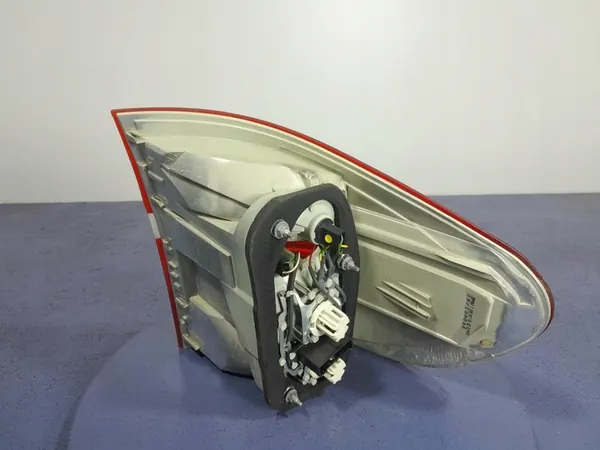 BMW X5 E70 Luz Trasera Izquierda EU 7200817 image 8