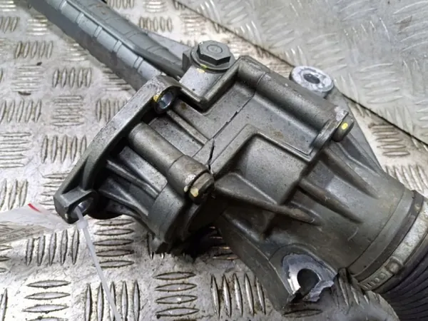 BMW F10 F11 Stuurhuis OEM Wrakowisko-16411- image 5