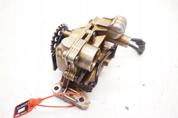 Volvo Oljepump OEM 31401488 - Originaldel begagnad image 3