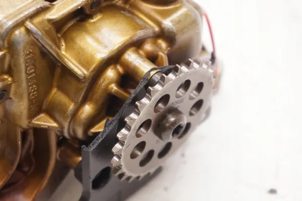 Volvo Oljepump OEM 31401488 - Originaldel begagnad image 5