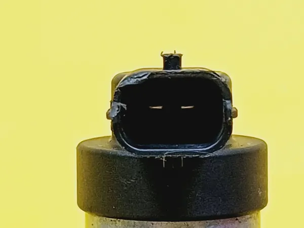 Kraftstoffpumpe Kia Sorento I 2.5 CRDI Bosch 33100-4A410 image 6