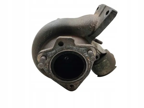Turboahdin OEM 8689592 Volvo D5 2.4L Moottori image 4